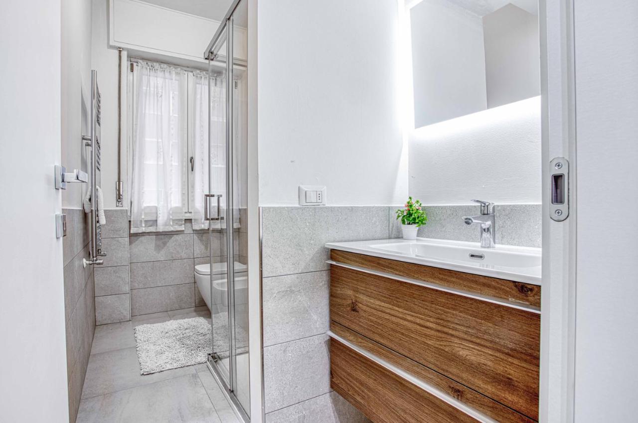 Joivy Warm And Inviting Flat With Balcony Apartment Милано Екстериор снимка